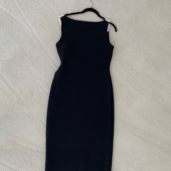 Chiara Boni Black Cocktail Dress w/White detail - Picture 4 of 6